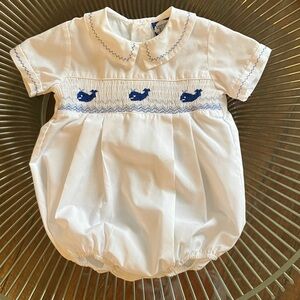 Vintage Carriage House white smocked whale bubble suit romper size 6 months
